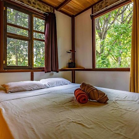 Uvita River Guesthouse ภายนอก รูปภาพ