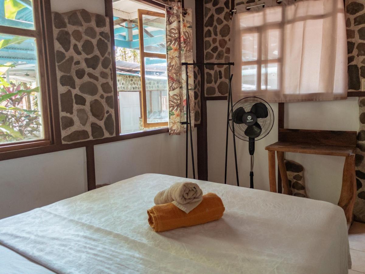 Uvita River Guesthouse ภายนอก รูปภาพ