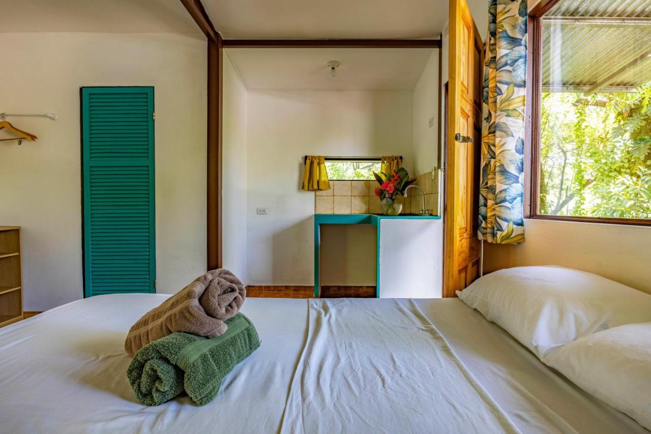 Uvita River Guesthouse ภายนอก รูปภาพ