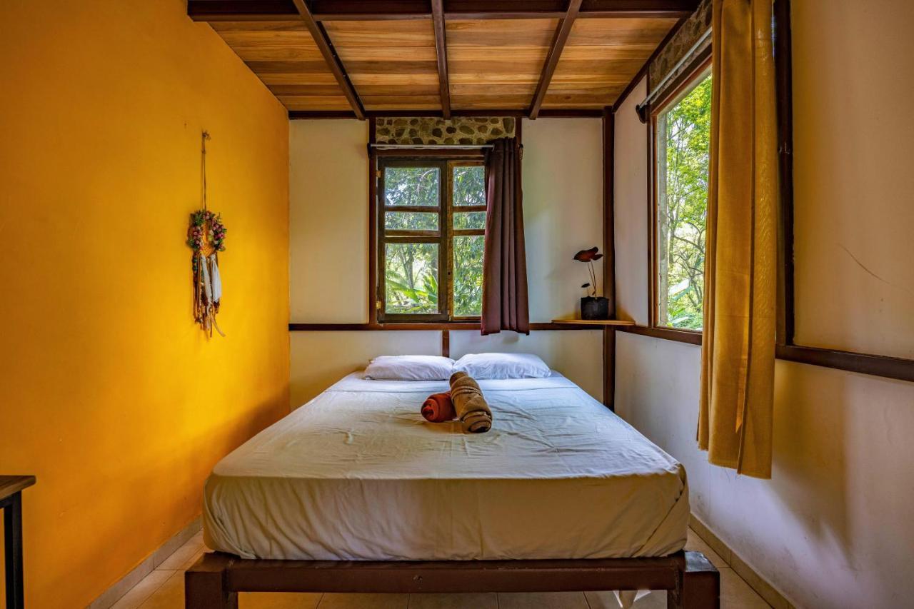 Uvita River Guesthouse ภายนอก รูปภาพ